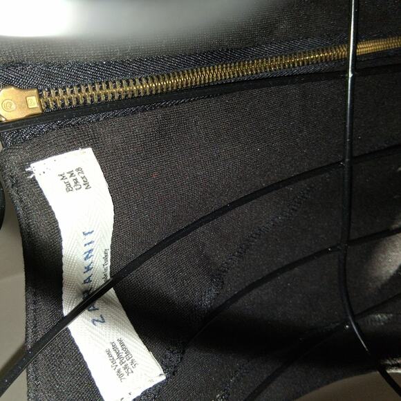 Stylish Black and Orange Sleeveless Dress - Picture 4 of 5